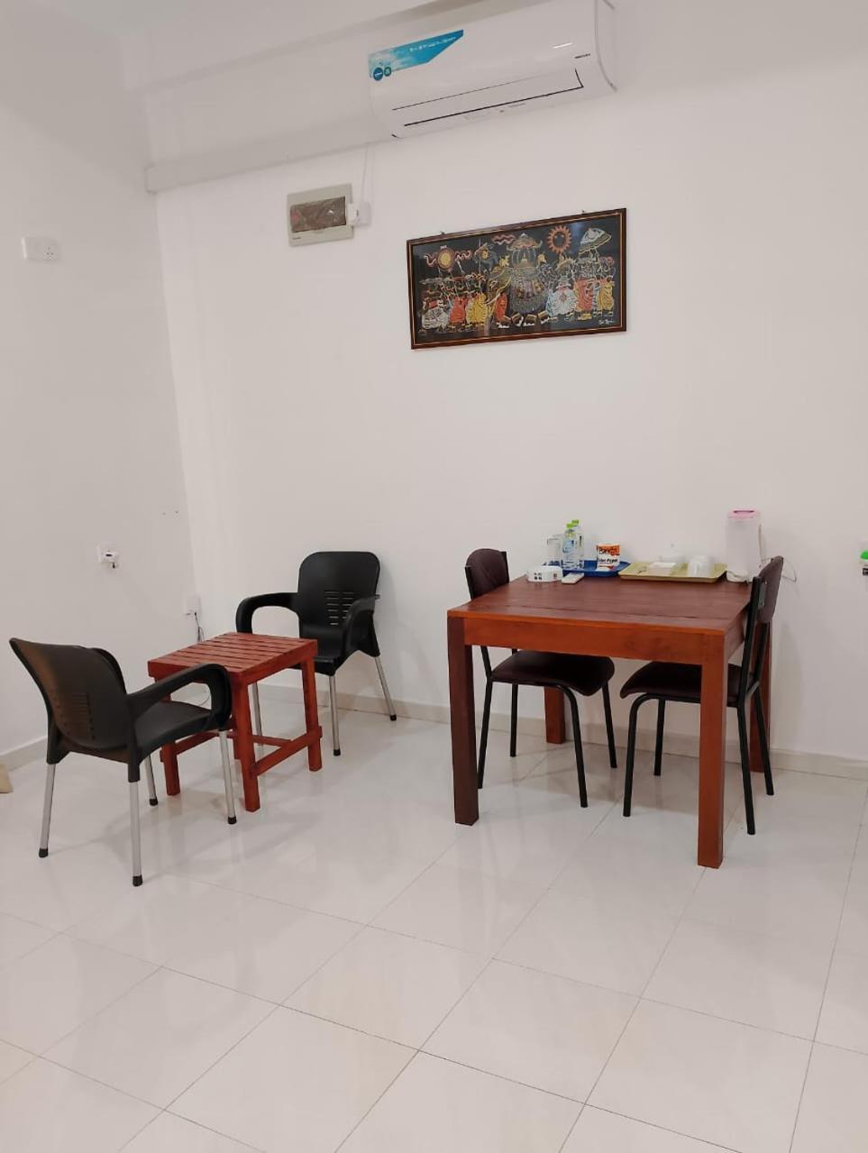 Pinnawala Elephant Front View Hotel Rambukkana المظهر الخارجي الصورة